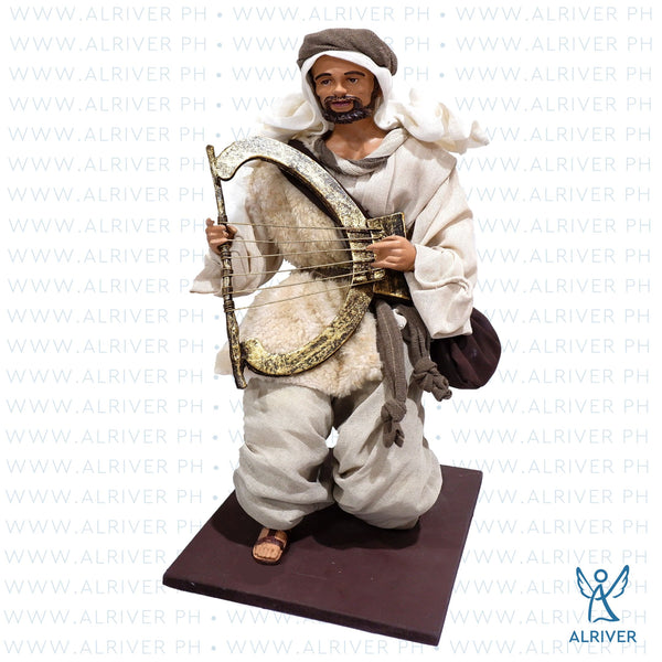 18" Kneeling Shepherd