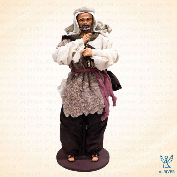 18" Standing Shepherd with Flute