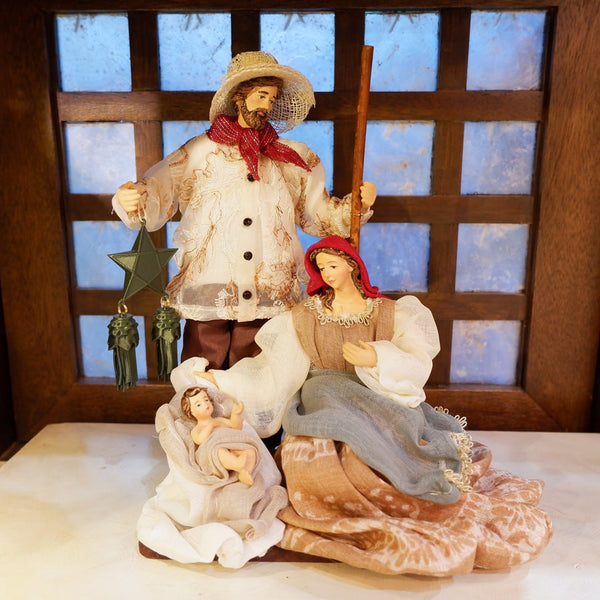 9" Dalisay Holy Family on Base with Parol, Paskong Pinoy Collection